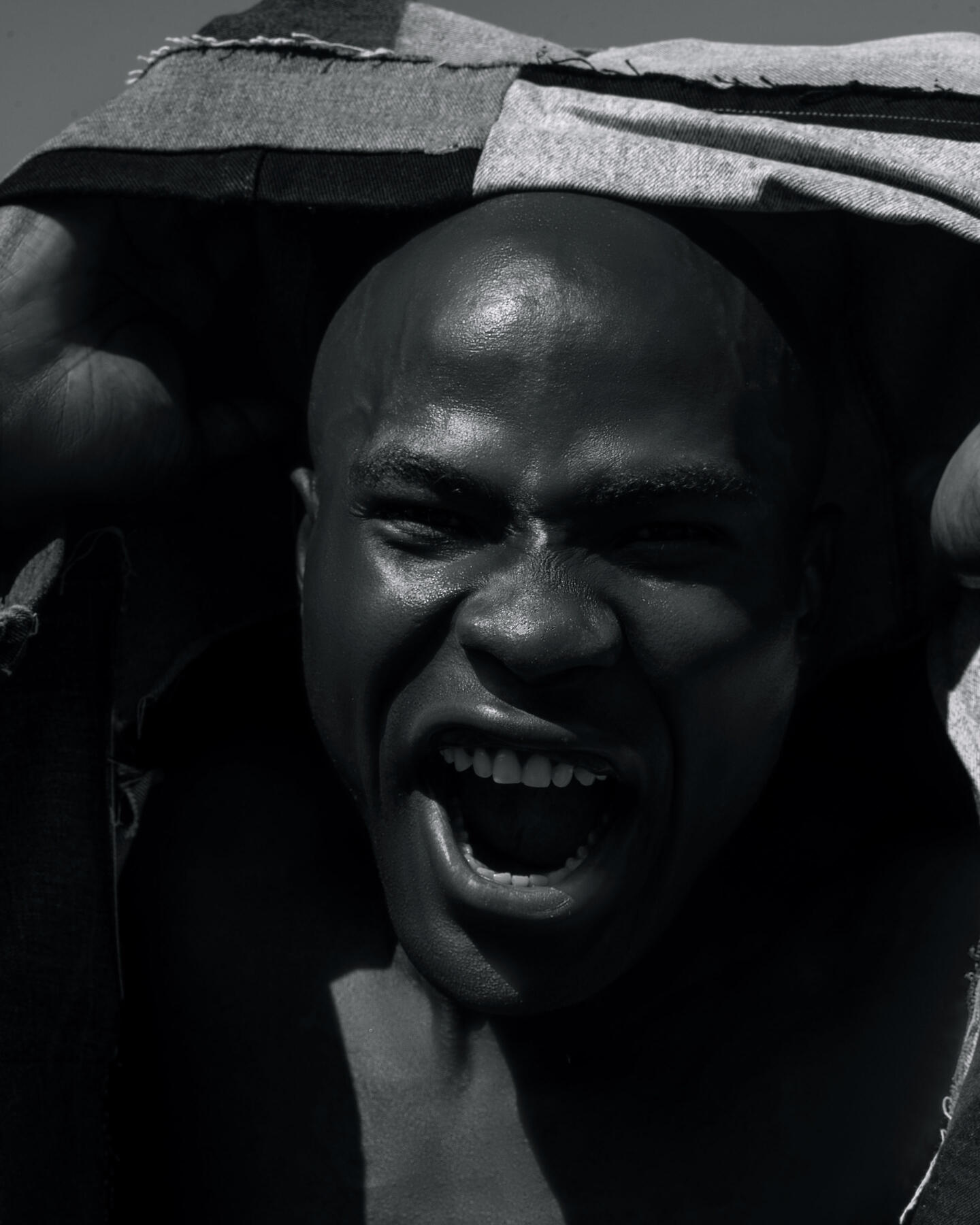 Raw Expression {Monochrome}